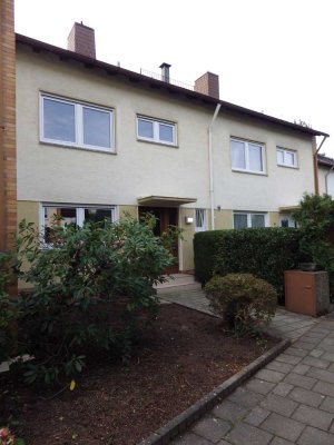 schönes und ruhiges RMH mit Garage Heusenstamm