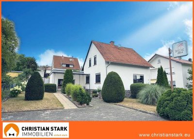 85 m² großes  Einfamilienhaus mit Friseursalon und 752 gepflegtem Grundstück!