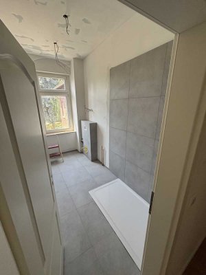 Frisch renovierte Schöne Wohnung nähe Schloß Wickrath