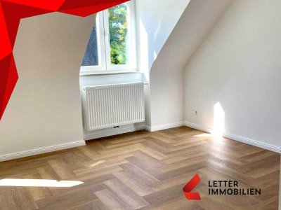 Kernsanierte 2-Zimmer-Dachgeschosswohnung in begehrter Lage am Goetheplatz