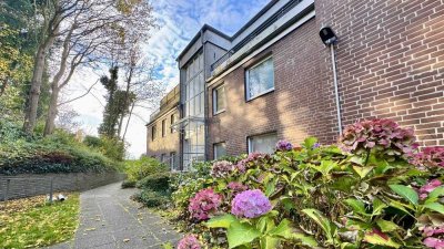 Schlossblick! Zentrale 2-Zi Wohnung / 2 Terrassen / Penthouse / Garage