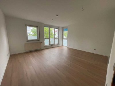 Frisch sanierte 1-Zi Whg mit Erstbezug-EBK & Carport