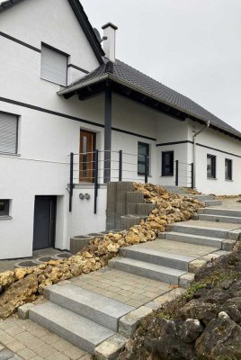 ohne Provision: Wohnen im EFH, erweiterbar zum Mehrgenerationen-/Wohn- und Geschäftshaus