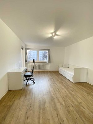 WG: Modisches & charmantes Zimmer in Augsburg