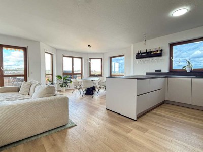 Helle 3,5-Zimmer-Wohnung mit Balkon, Weitblick, gehobener Ausstattung & zwei TG-Stellplätzen