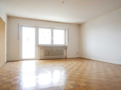 Handwerker aufgepasst! Top geschnittene 3 ZKB mit Potenzial in KÖNIGSBRUNN