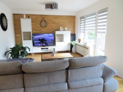 Modernisierte 3 Zi-Wohnung mit Küche im  1. OG in ruhiger Lage von Wegb.-Wildenrath
