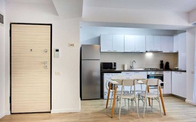 Stilvolle, gepflegte 1-Raum-Wohnung mit EBK in Augsburg