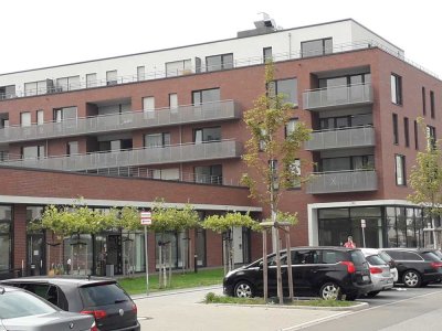 Wundervolle 2-Zimmer-Penthousewohnung mit Dachterrasse // Eine Monatskaltmiete geschenkt!