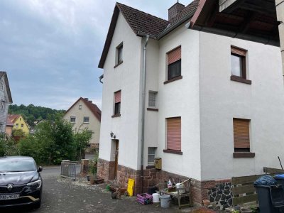 Geräumiges Haus mit 200 m² Wohnfläche in Ebsdorfergrund