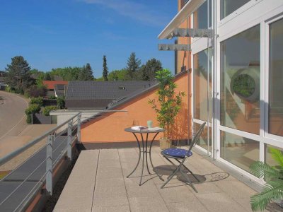 Lichtdurchflutete 5-Zimmer Galeriewohnung mit Dachterrasse und Balkon in Böblingen-Diezenhalde