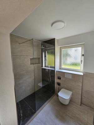Stilvoll & Modern: Provisionsfreie, Kernsanierte Wohnung mit gehobener Ausstattung