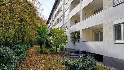 Neu renovierte 3,5-Zimmer Wohnung im Hochparterre mit Balkon in Karlsruhe-Waldstadt