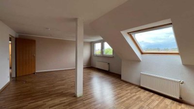 Helle und geräumige Dachwohnung in Iserlohn zu vermieten!