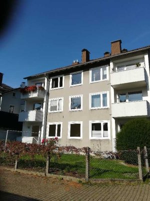 Kernsanierte sonnige 3-Zimmer Wohnung Nähe Glacis mit kleinem Garten