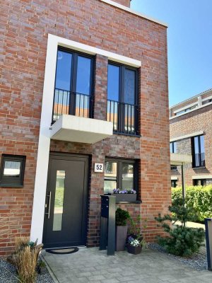 RESERVIERT Familienidyll: neuwertiges Reihenhaus in bester Lage