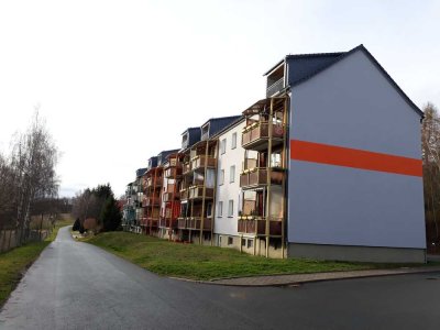 tolle 2-Raumwohnung mit Terrasse in Saalfeld OT Dittrichshütte  - für nur 369,-€ (KM)
