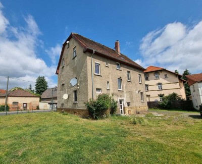 Haus für Zwei Parteien mit großem Garten und viel Potenzial im Leipziger Umland