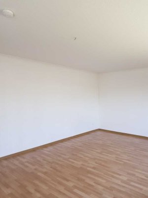 Gemütliche 3-Zimmer-Wohnung mit Loggia!