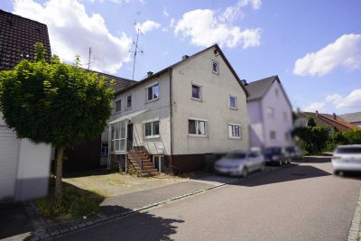Einfamilienhaus mit viel Wohnfläche ideal zum Umbauen