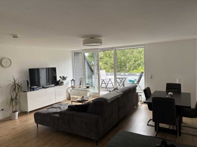 Modernisierte 70qm Wohnung mit zwei Zimmern und Loggia in Essen-Bedingrade