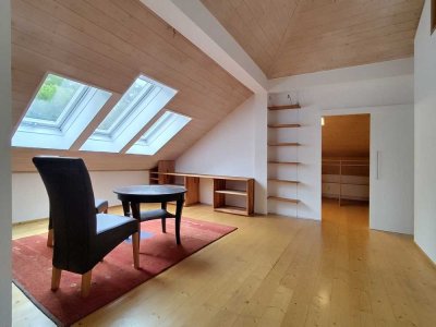 37 m² WG Zimmer in 5er WG in Dreiparteienhaus