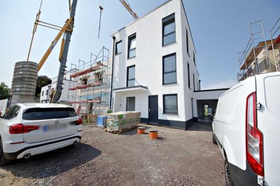 Moderne 2-Zimmer-Wohnung mit großer Terrasse in Troisdorf – Neubau 2025