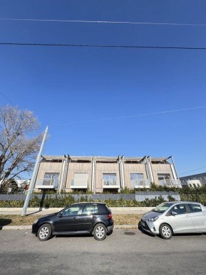 Hochwertiges Reihenhaus mit großzügigem Garten – modernes Wohnen in Ruhelage von Wien-Donaustadt