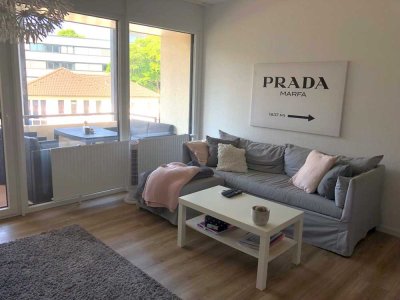 Schöne, zentral gelegene Wohnung mit Balkon