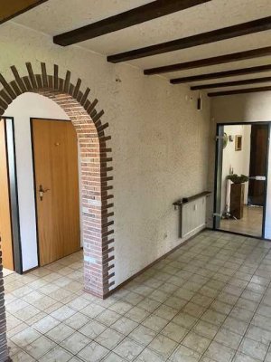 Großzügige Eigentumswohnung in Roetgen-Rott