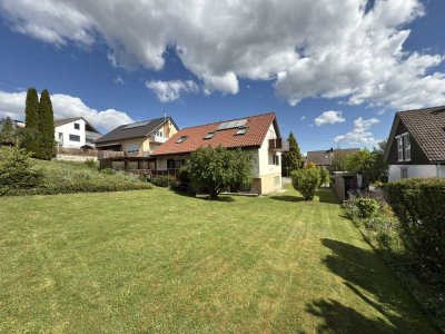 Gepflegtes 2-Familienhaus in sonniger Lage von Bühlingen