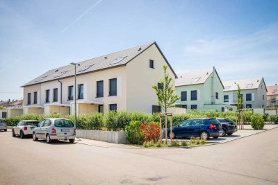 +++schönes Reihenhaus 4 Zimmer mit Terasse und Gartennutzung+++