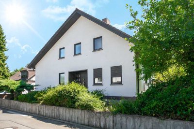 Familienhaus auf parkähnlichem Grundstück in Waldrandlage Breidert