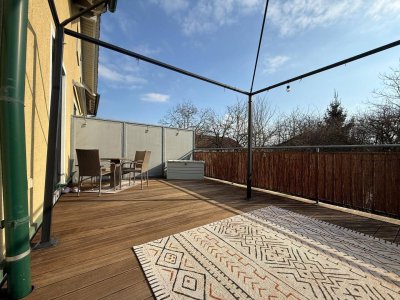 Attraktive 2-Zimmer-Wohnung mit großer Sonnenterrasse – Ideal für Singles oder Anleger!