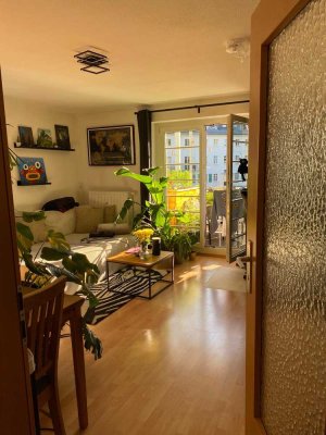 gemütliche 2-Zimmer-Wohnung mit Balkon und EBK in Uninähe