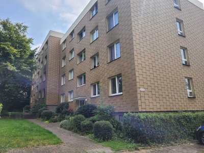 Gepflegte 3-Zi-Wohnung mit Balkon im 1.OG in gefragter und familienfreundlicher Wohnanlage Ruhrhöhe