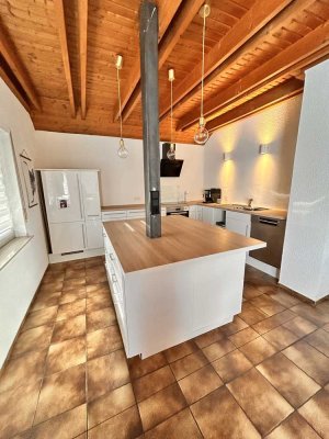 Exklusive 4-Raum-Wohnung mit Balkon und EBK in Bad Wimpfen