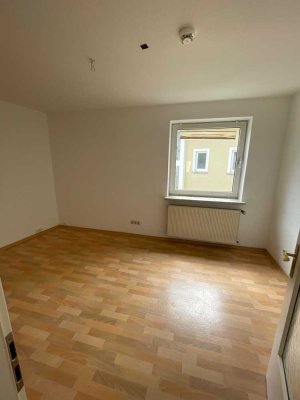 Schönes Wohnen auf 80 m² – mit Balkon und Einbauküche