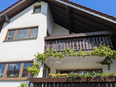 Schöne 3,5-Zimmer-Maisonette-Wohnung mit Einbauküche in Mainhardt Ortsteil Bubenorbis