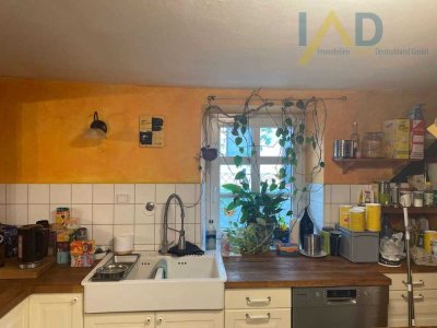 Charmantes Bauernhaus mit Hofhäuschen und Scheune zu verkaufen