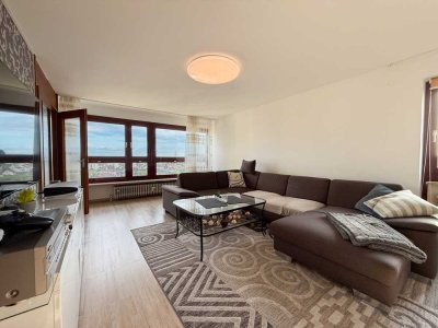 Familien(t)raum mit Weitblick - 3-Zimmer-Wohnung mit Loggia, EBK & Freiplatz