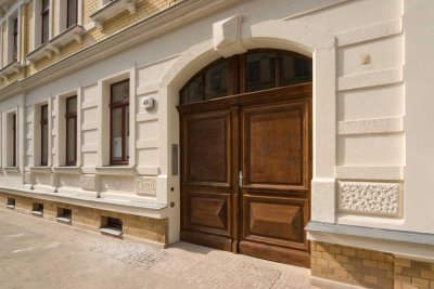 Attraktive 3-Raum-Wohnung mit abgeschlossenem Stellplatz, zentrumsnah gelegen!