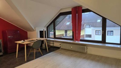 Stilvolle, gepflegte 2-Raum-DG-Wohnung in Puchheim