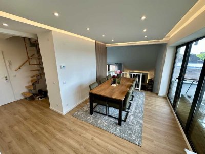 Maisonettewohnung mit 3 Balkonen und Einbauküche in Krefeld-Königshof