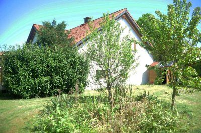 Gepflegtes Ein-/Zweifamilienhaus im lieblichen Taubertal
