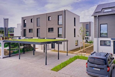 Erstbezug! Reihenmittelhaus zu vermieten