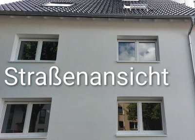 Erstbezug nach Sanierung mit Balkon: Exklusive 3,5-Zimmer-Wohnung mit geh. Innenausstattung