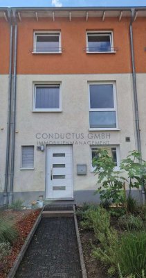Modernes Reihenhaus mit Garten und EBK – ideal für Paare oder kleine Familien