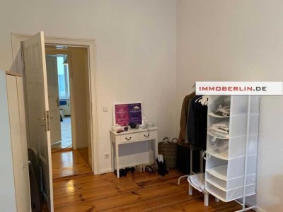 IMMOBERLIN.DE - Wunderbare Altbauwohnung mit Südwestbalkon in zentraler Lage