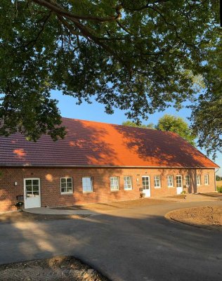 Außenbereich, Erstbezug, schöne 3-Raum-EG-Wohnung, gehobene Ausstattung, Garten, 2 Stellplätze